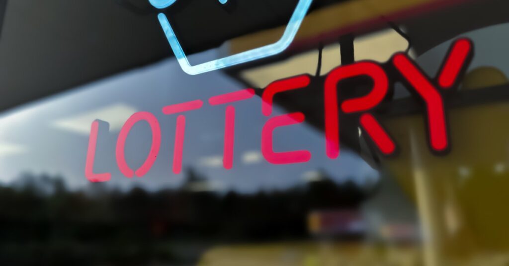 Arrière-grand-mère gagne 5 millions de dollars : cancer ? Check. Loterie ? Jackpot royal !